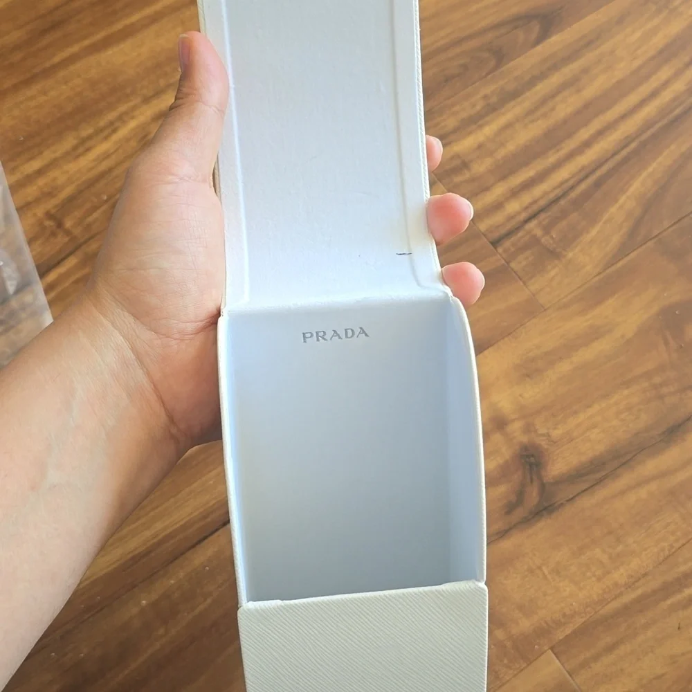 Big Prada White Sunglass case